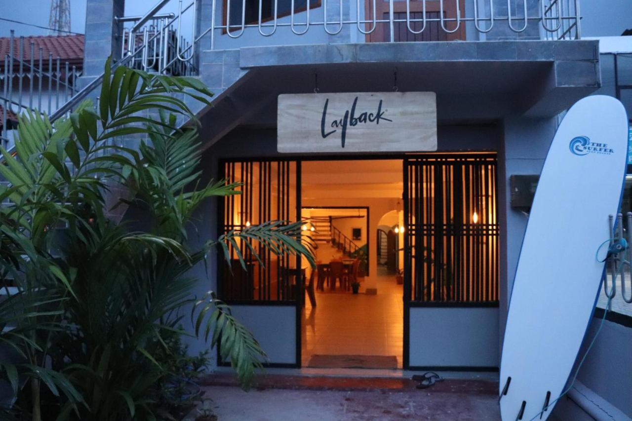 Layback Boutique Surf & Yoga Camp Sri Lanka Hostel Weligama Exterior foto